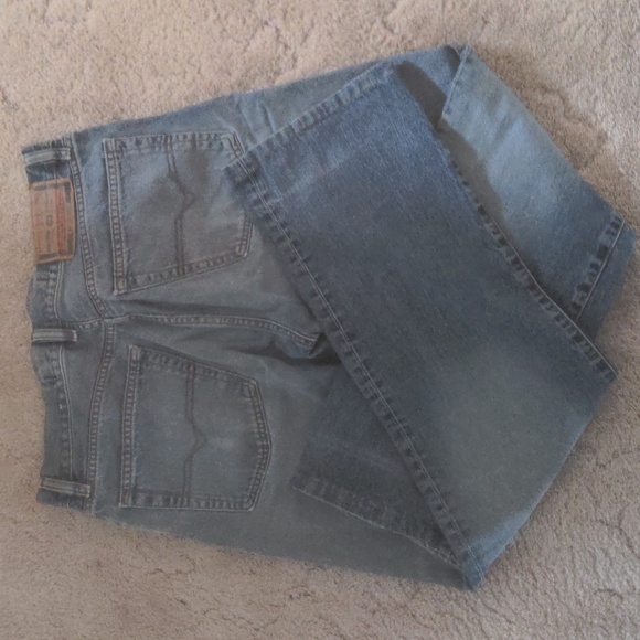 DIESEL Straight leg light wash jeans $52 OBO - Picture 8 of 8